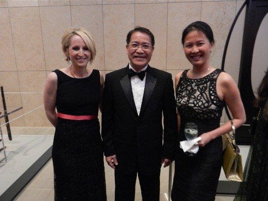 Director General Liao and his spouse met Executive Director Martha Blackwelder of Asia Society Texas Center