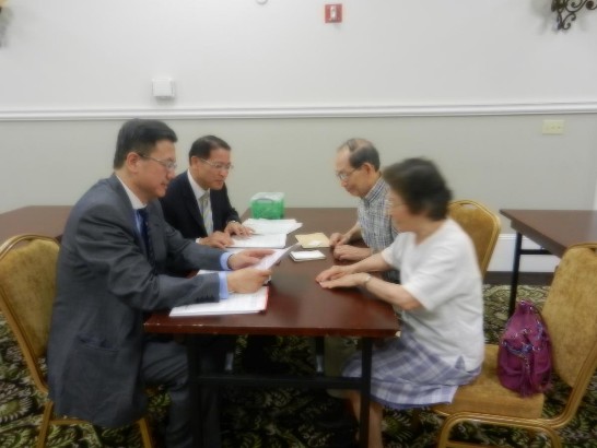 Director General Liao and Director John Chi conduct mobile consular services and answer questions in New Orleans, LA