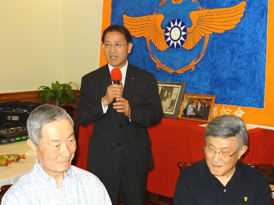 Director General Liao commemorates Air Force Day for Taiwanese veterans in Houston on August the 14th.