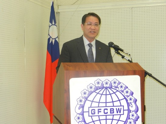 駐處廖處長東周於本(4月)21日應邀出席世界華人工商婦女企管協會美南分會舉辦的2012年第19屆中文演講比賽擔任貴賓並致詞。