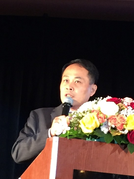 駐休士頓辦事處黃敏境處長於104年10月11日休士頓全僑慶祝國慶餐會中致詞。