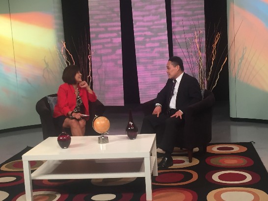 駐休士頓台北經濟文化辦事處黃敏境處長接受HCC電視台「全球展望(Global outlook)」節目主持人Mary Sit專訪。