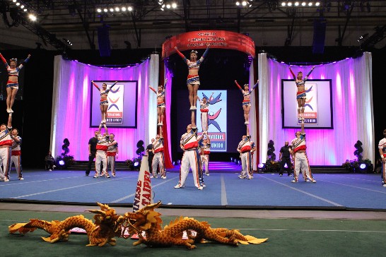 阻斷美國霸業 中華啦啦隊奪世界冠軍