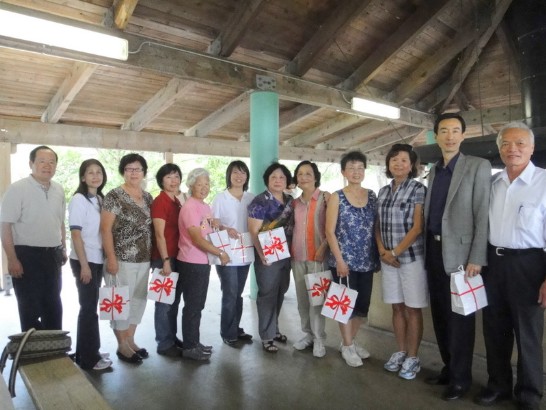 牟處長與媽媽們共度美好佳節