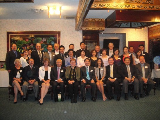 Director General and Mrs. Liao hosted a dinner in welcome of the visit of the Taiwan Buyers Delegation to the State of Washington