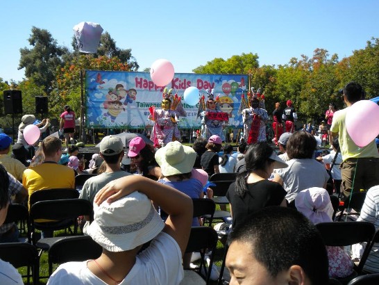 會場「電音三太子」精彩表演