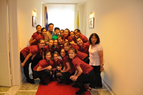 Ambassador and Mrs. Larry Wang posed with some members of the troupe at the Embassy 