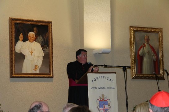 「宗座北美學院」院長Msgr. James F. Checchio蒙席致詞