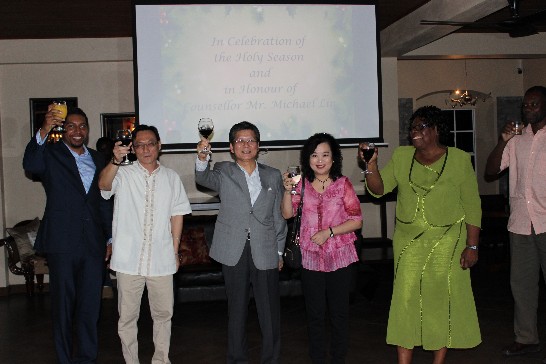 H.E. Ambassador Weber and Mrs. Shih, accompanied by Counsellor Michael Lin, invite Hon. Girlyn Miguel, Deputy Prime Minister and Minister of Education, Hon. Camillo Gonsalves, Minister of Foreign Affairs, Foreign Trade, Commerce and Information Technology,to propose a toast at the reception.