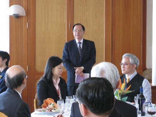林大使宴請台灣參加日內瓦國際發明展代表並致歡迎詞。