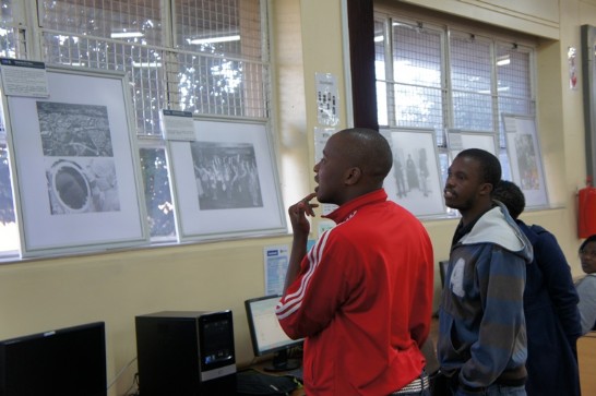 The photos of "A Photo Journey through 100 Years of ROC" displyed in the VTC Library.