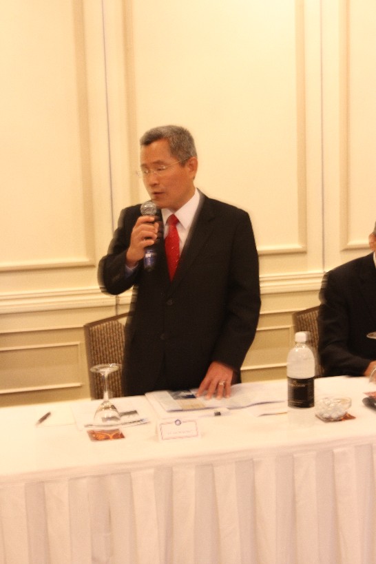 Representative Hsu hosts the " East Sea Peace Initiative" held in Pretoria, Dec. 13, 2012