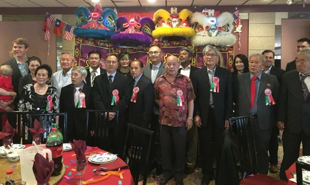 張處長夫婦與合勝堂各地代表合影