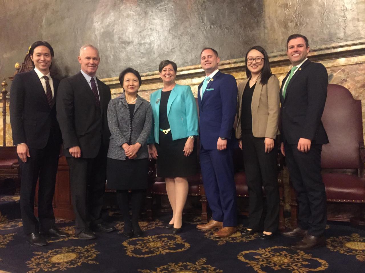 The Pennsylvania State Senate and House of Representatives unanimously passed resolutions SR132 and HR277 on May 8 and 14, respectively, which commemorate the 40th anniversary of the enactment of the Taiwan Relations Act and support the enhancement of the friendship and bilateral relationship between the Commonwealth of Pennsylvania and Taiwan.


Ambassador Lily Hsu was invited to the House Floor on May 14 to witness the passage of HR277 in Harrisburg and posed for a photo with House Speaker Mike Turzai (second from left), State Representative Marcy Toepel (fourth from left), State Representative Ryan Mackenzie (right) and State Representative Zach Mako (third from right).