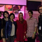 駐奧地利代表處史大使亞平(左三) 與Waves vienna 活動總監Thomas Morawek及台灣知名本土樂團April Red, DJ Code, Sonia Calico以及台灣音樂策展人維寧