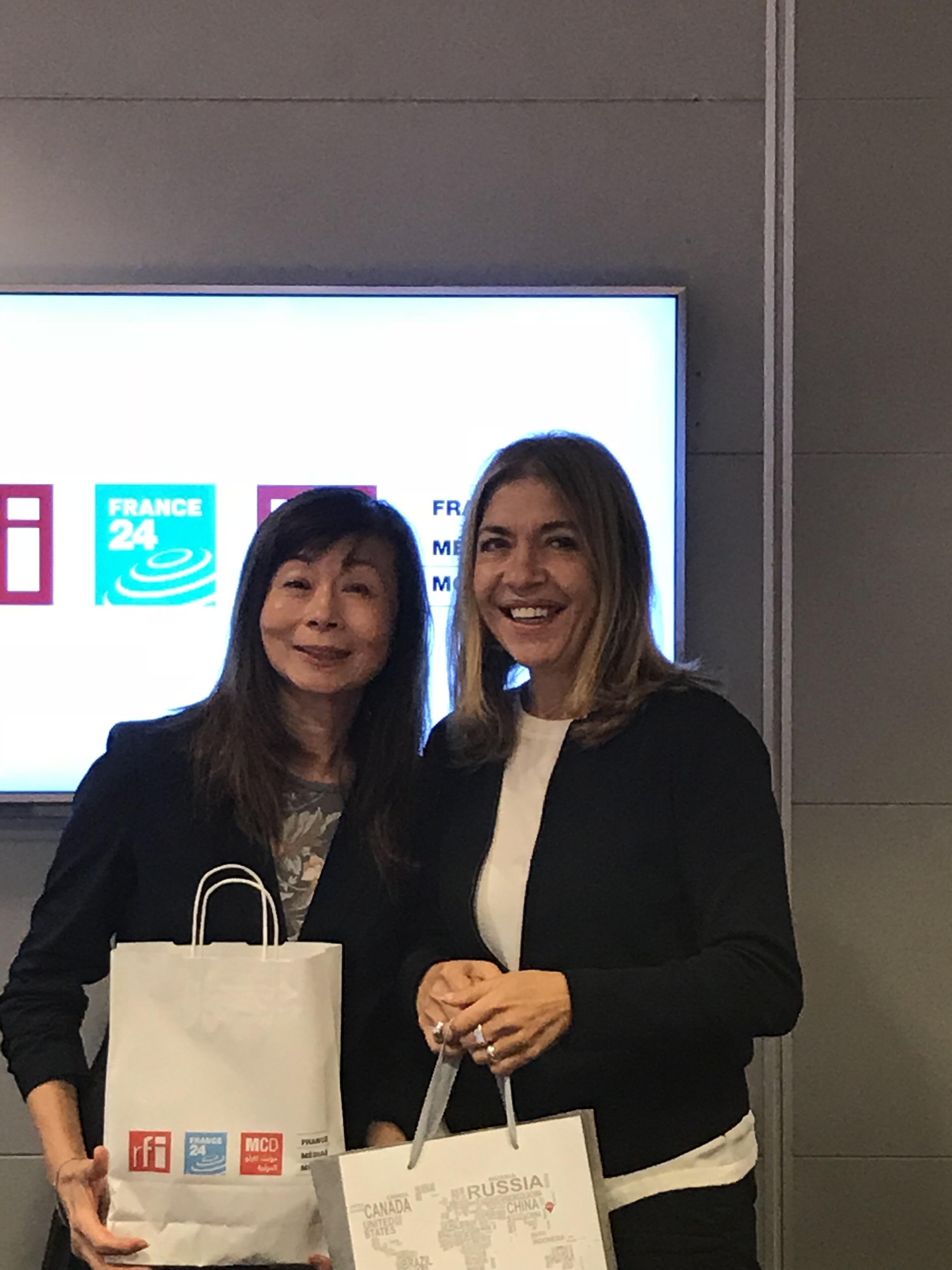 2.央廣路平董事長與FMM總裁Marie-Christine Saragosse合影