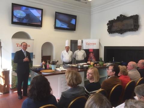 Representative Tu making his welcoming speech at the prestigious Howth Castle Cookery School where he spoke about food culture in Taiwan