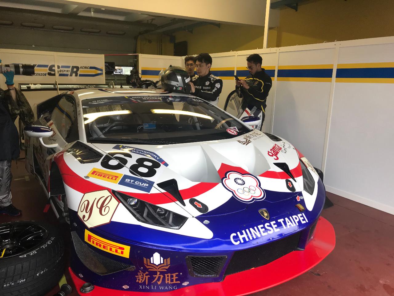 2019.11.03 羅馬FIA賽車世運會(FIA Motorsport Games)，我國代表隊車輛及選手林帛亨準備情形
