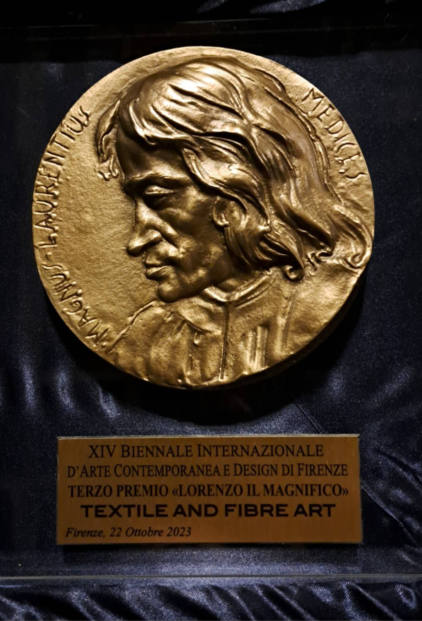 國際羅倫佐（Lorenzo IL Magnifico）纖維藝術類銅牌獎