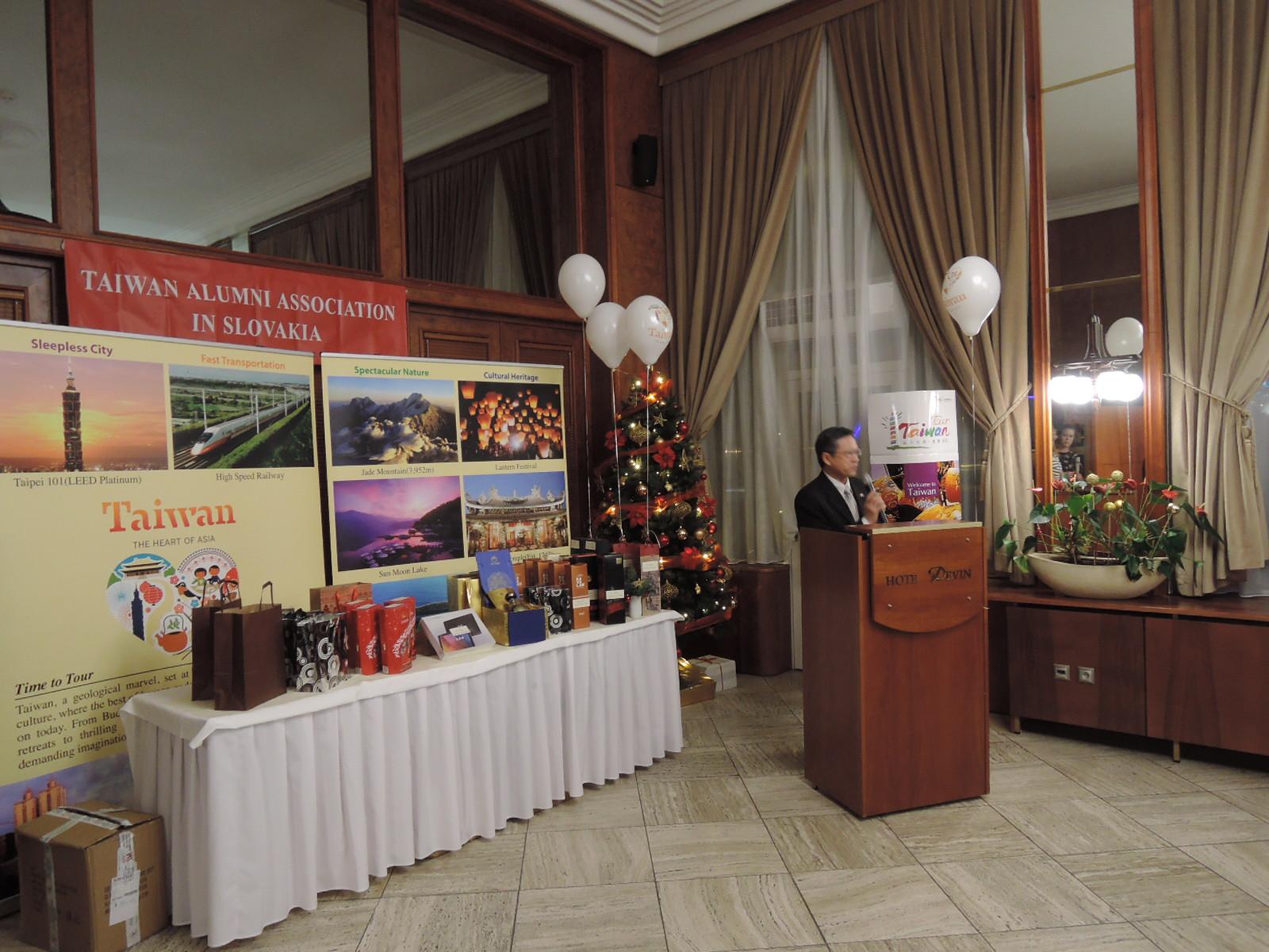 TROB hosts 2016 Taiwan Alumni Association Reunion Party at Devin Hotel 