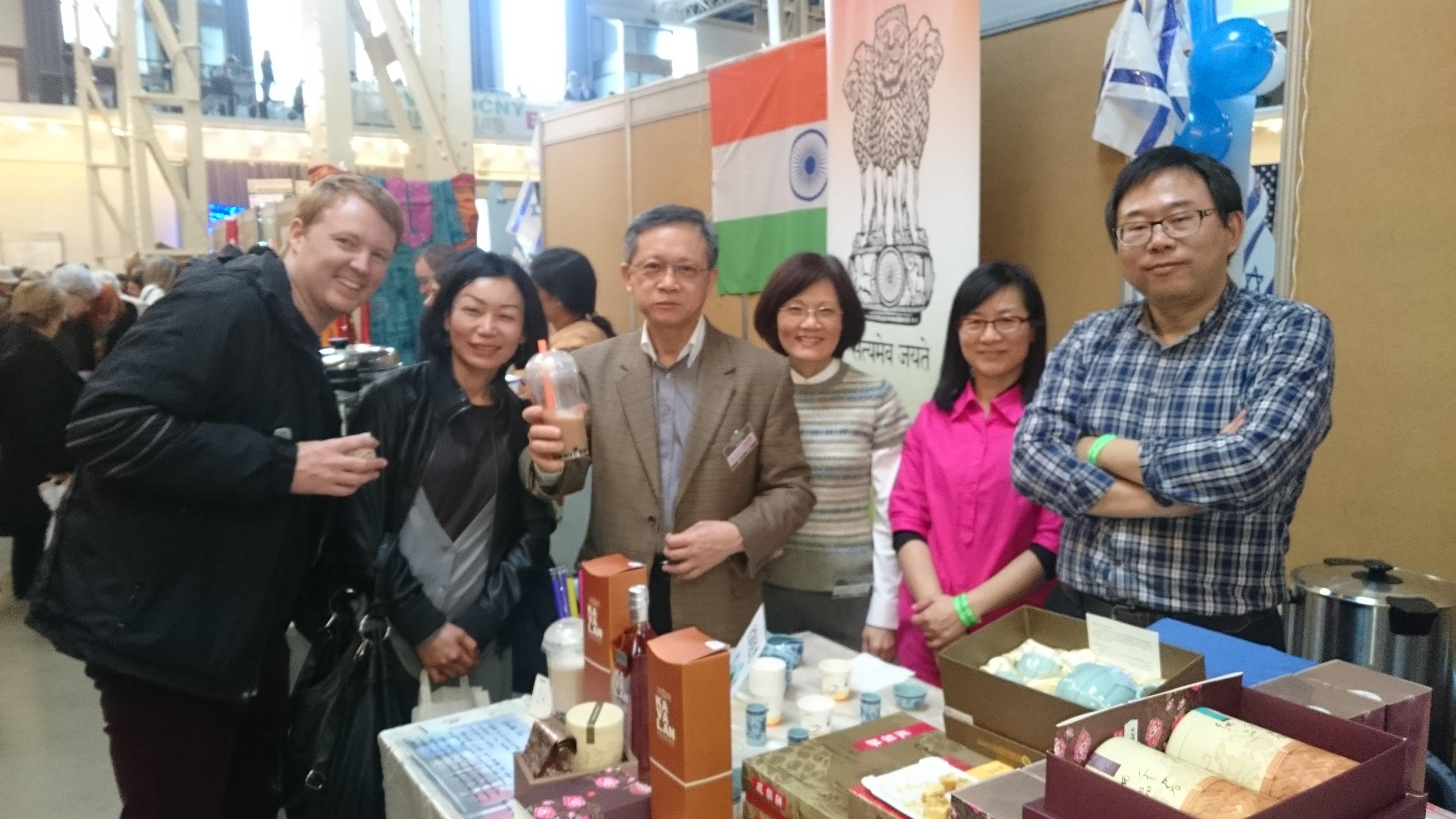 TROB participates in the Christmas Bazaar of International Women's Club in Bratislava