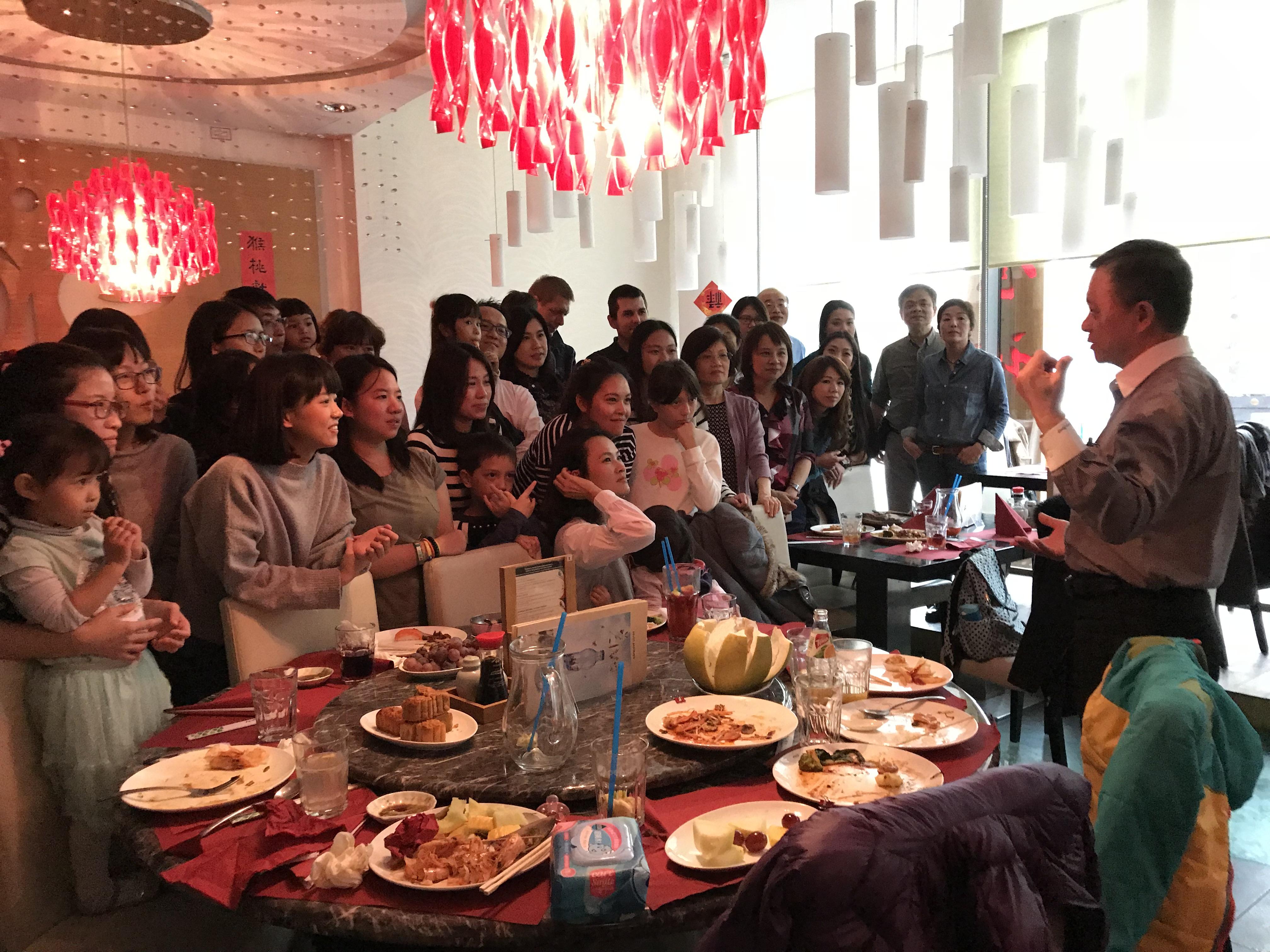 TROB meets with Taiwanese overseas compatriots 