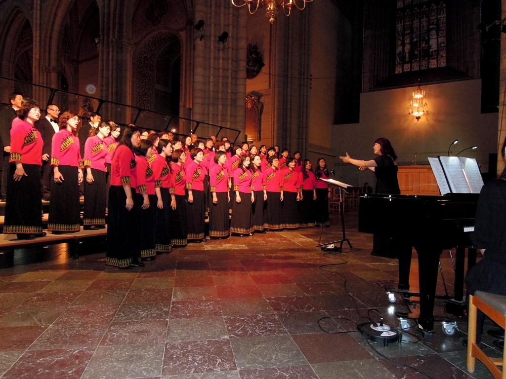 「台灣合唱團」在烏普薩拉大教堂演唱會之2