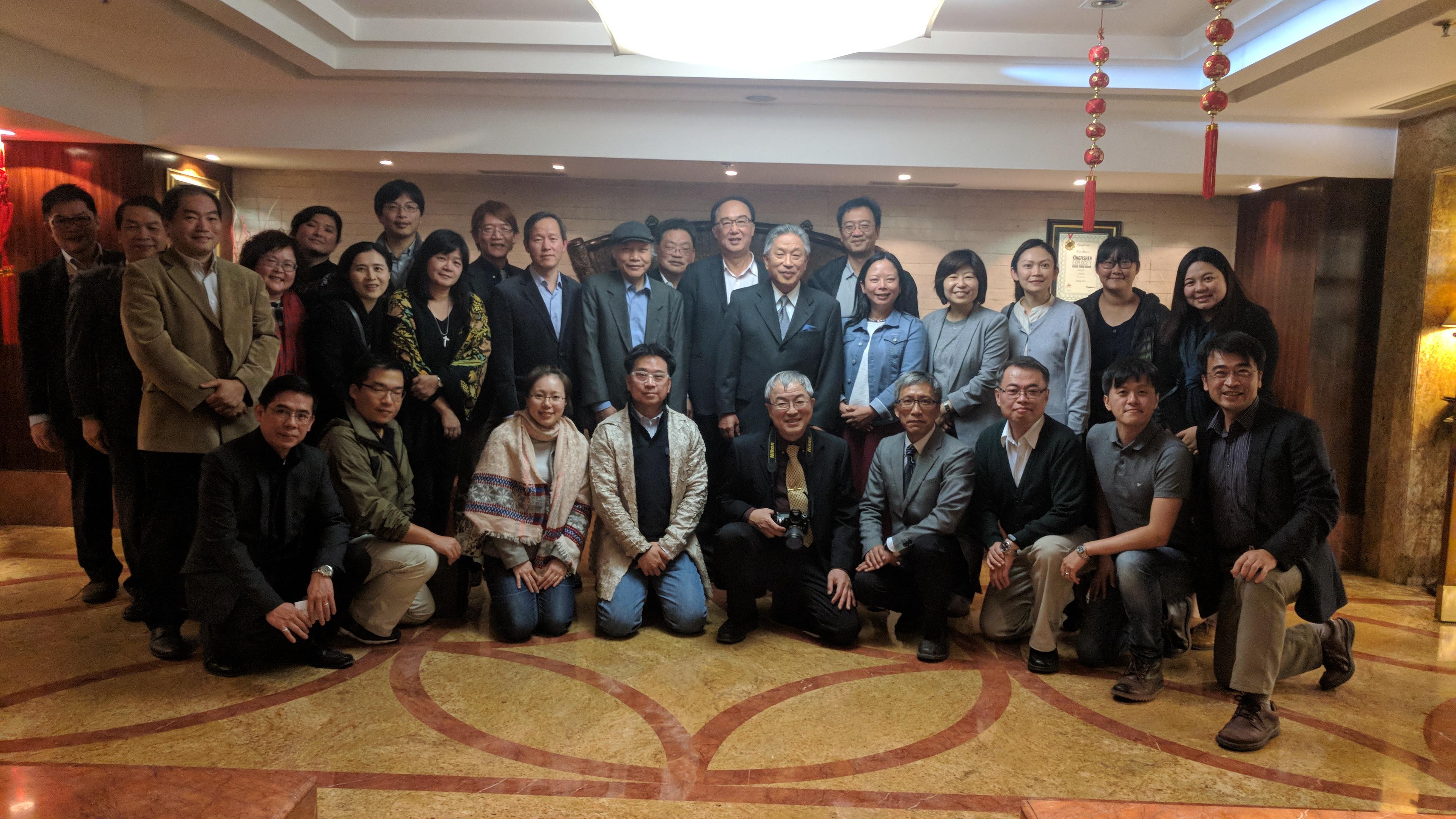 DG Shy and the delegation took picture with Amb. Tien and TECC officers.