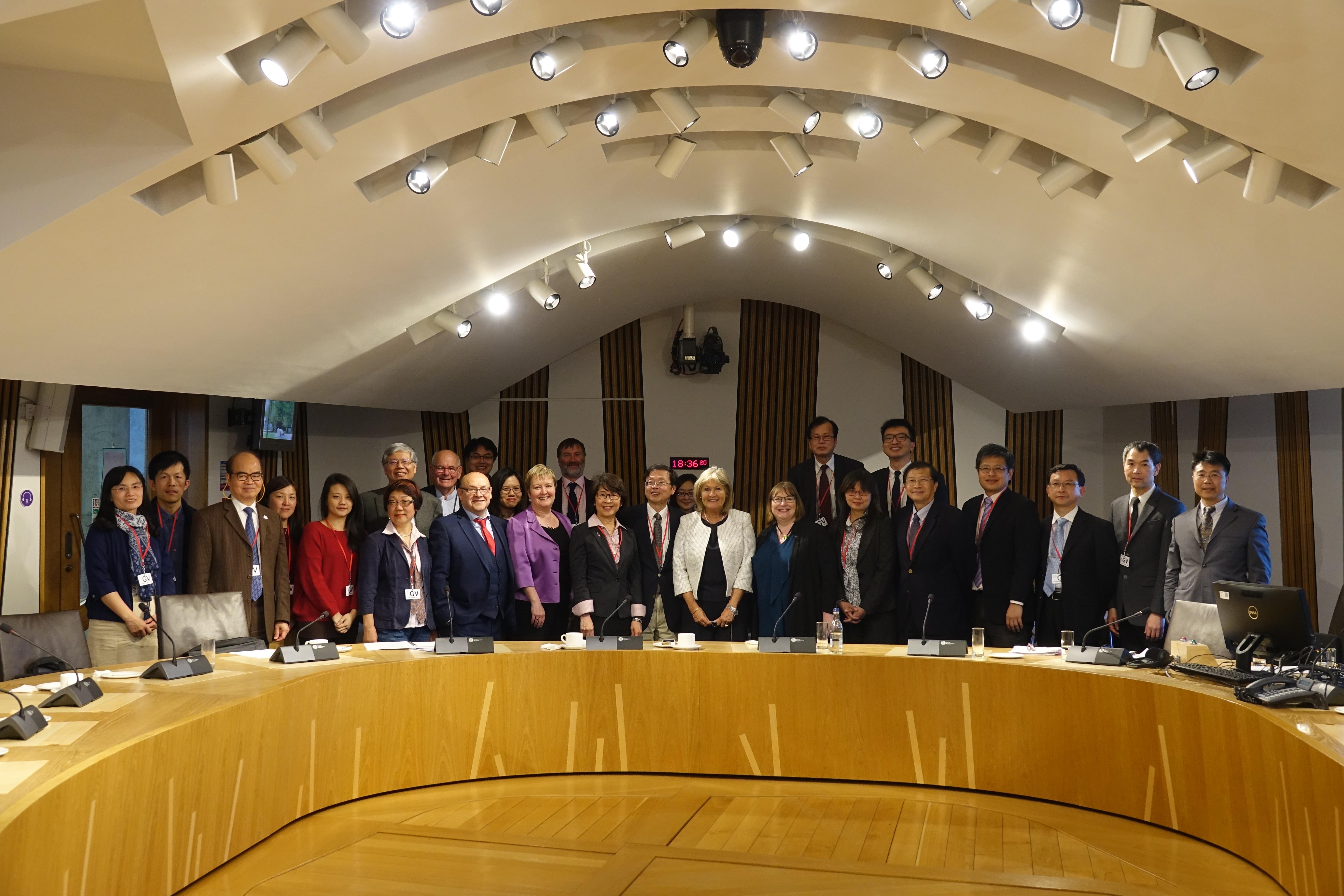 On 11 th May the 2017 All Energy Delegation from Taiwan attends the meeting of "Cross Party Group on Taiwan" at Scottish Parliament