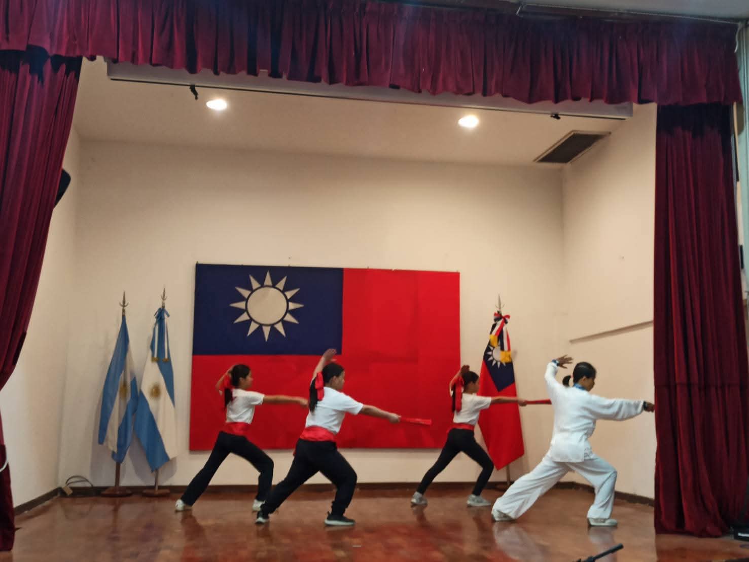 月圓人團圓
