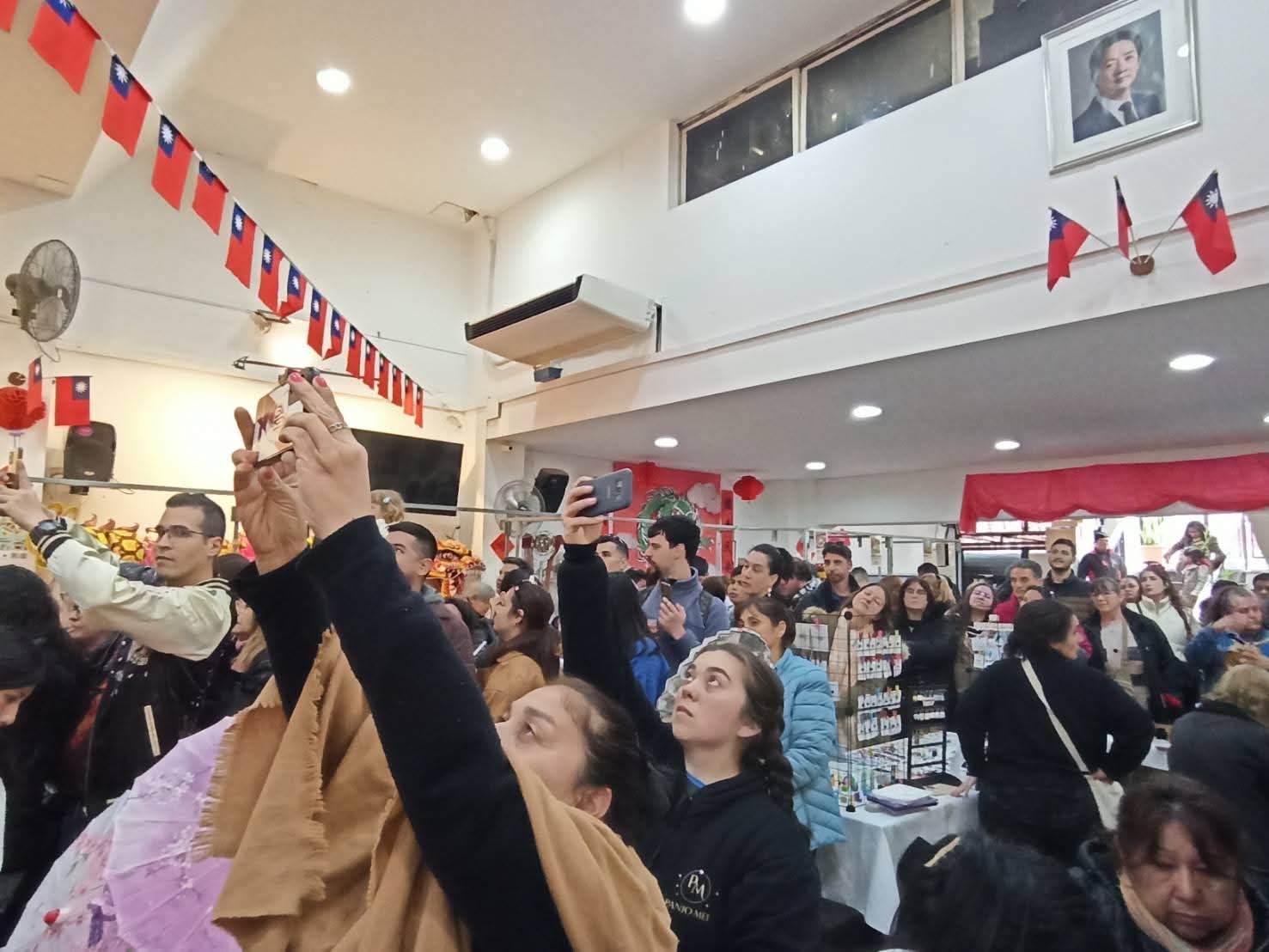 月圓人團圓