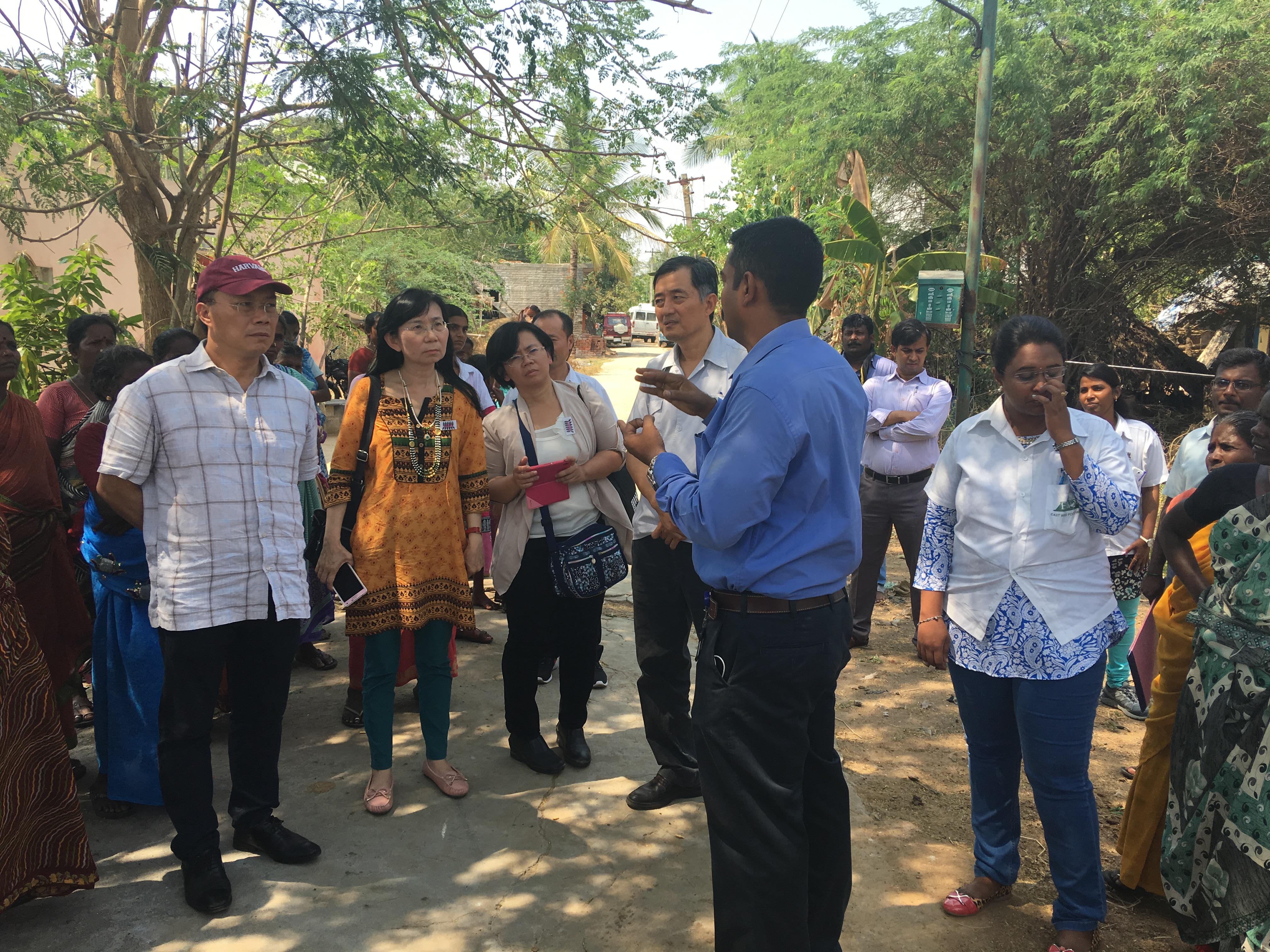 Director General Charles Li ( front L1)
Ms. Nina, Hsian-Ling, Kao ( front L2)
Ms. Sock-Ping Ng( front L3)
