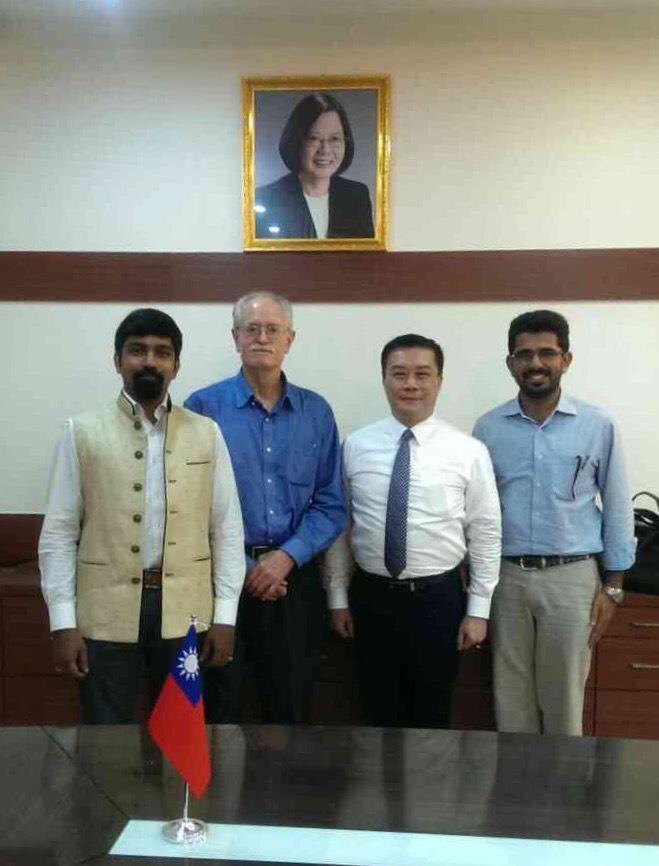 Director General Charles Li(R2);Prof. John W. Garver (L2);Mr. Vithiyapathy Purushothaman (L); Mr. Sandeep(R) 