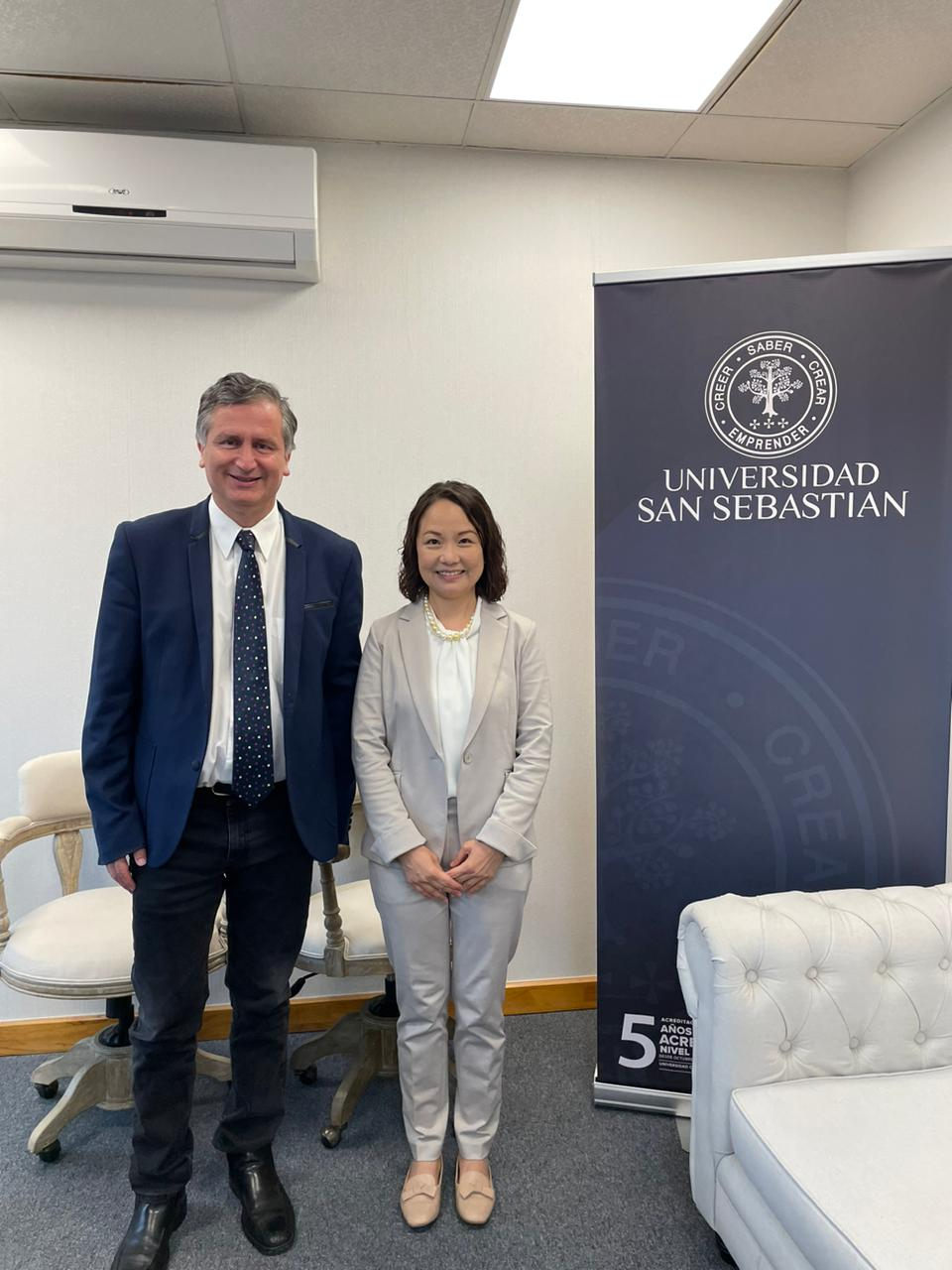 La D.G. LiU reunió con el Vicerrector, Sr. Jorge Sabag 