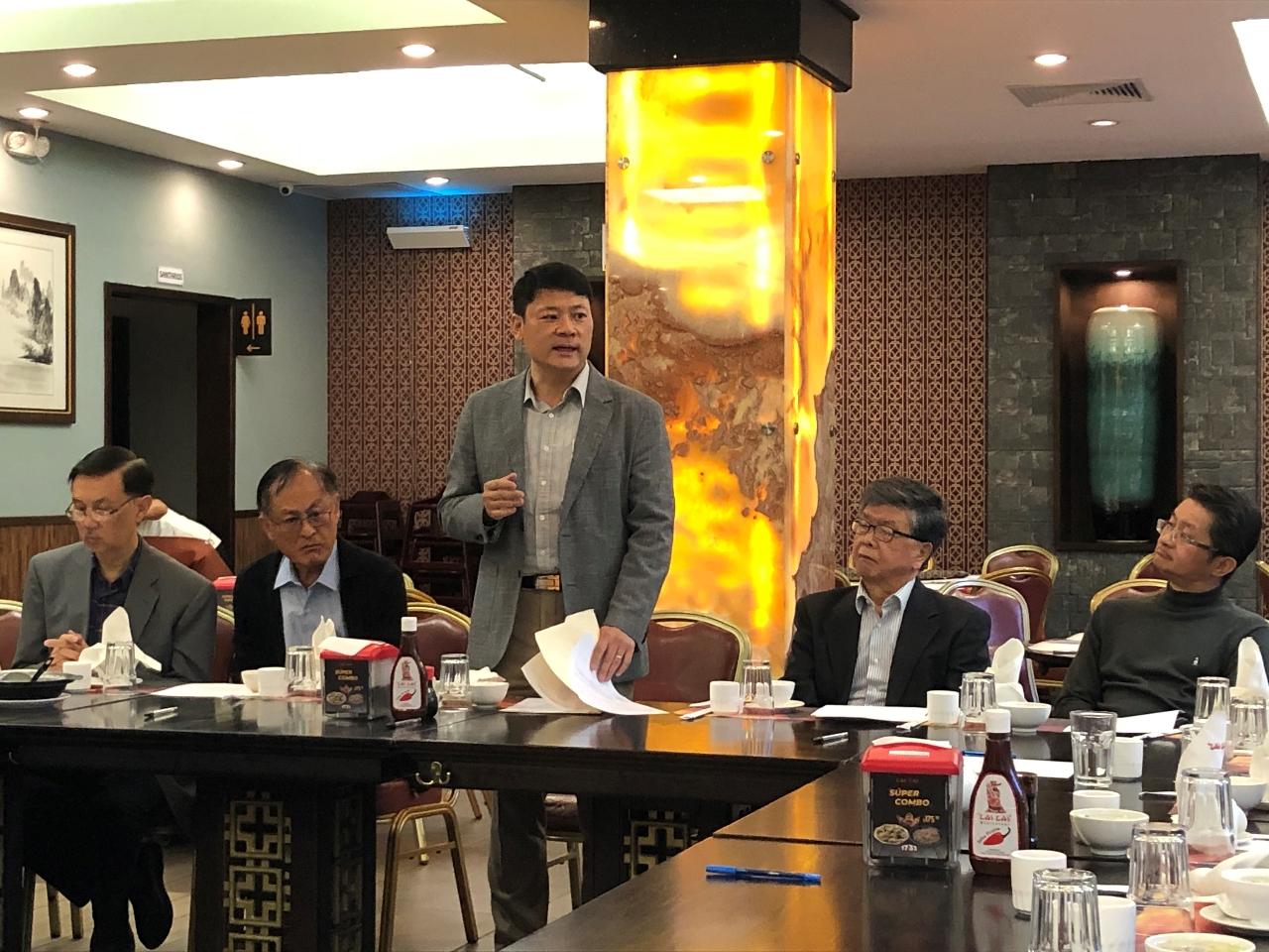 僑務榮譽職人員、僑團負責人等計22人參加，就瓜地馬拉僑務工作凝聚共識並提出興革建議。