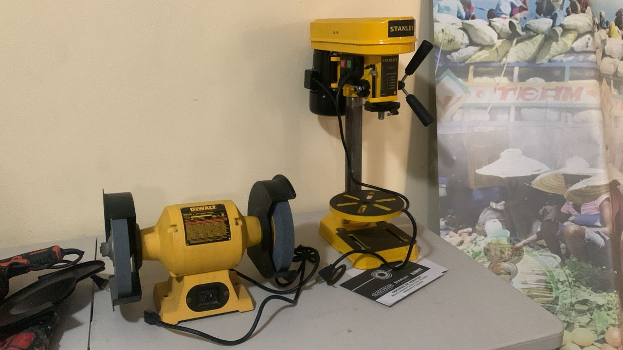 我援職訓中心器材-皮件製作設備