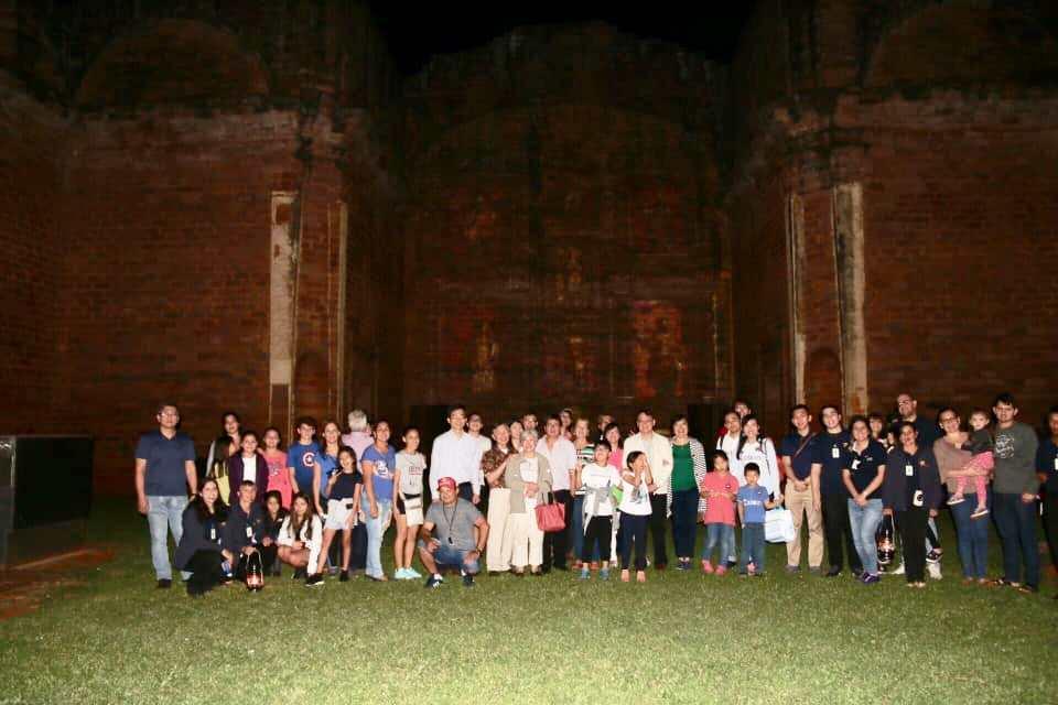 周大使夫婦率團參訪伊塔普阿省(Itapúa)的赫蘇斯(Jesús de Tavarangüé)耶穌會遺址。