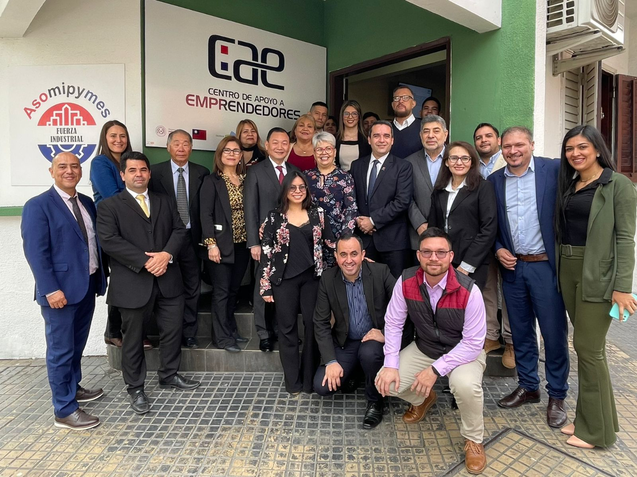 f3adab15-9afb-4060-878a-ae32aa49ff3e