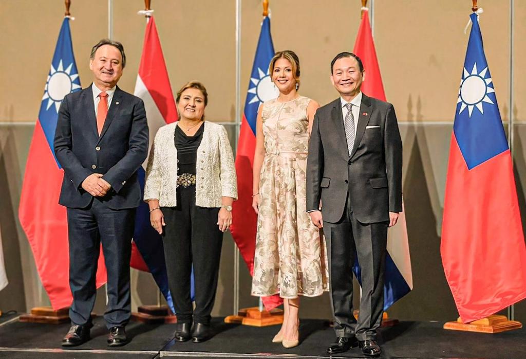 PHOTO-2022-10-07-16-35-19 (1)