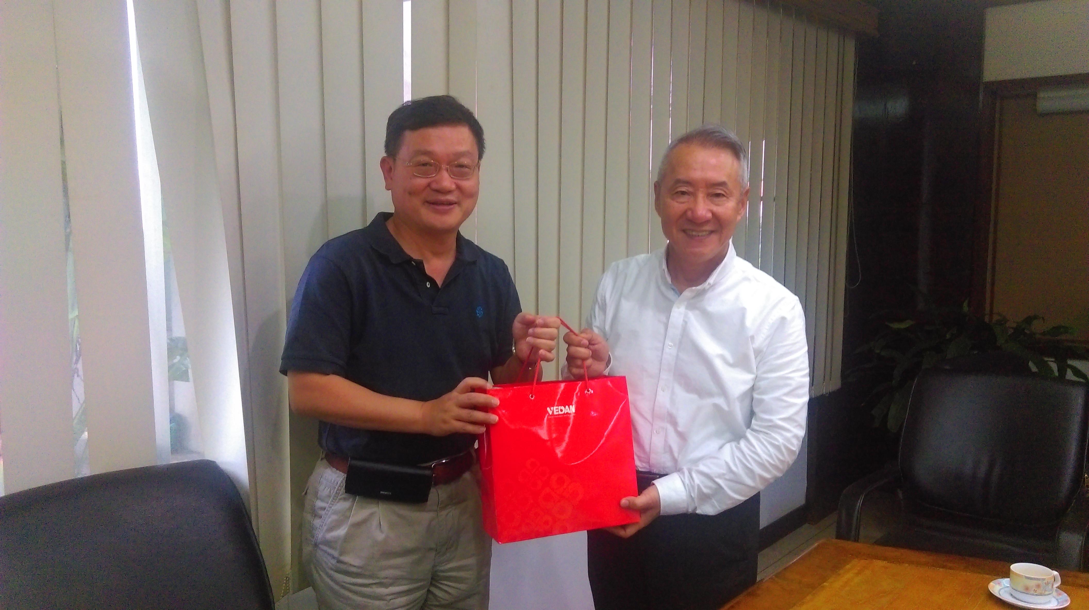 Viên chức Văn phòng Kinh tế và Văn hóa Đài Bắc tại TP.HCM thăm Công ty Vedan