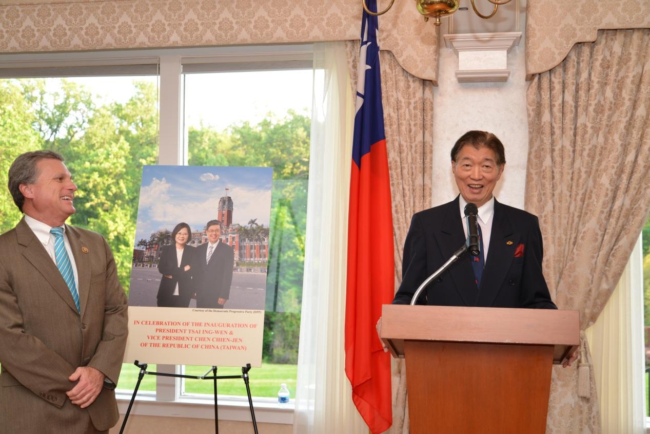 On May 19, 2016, Representative Lyushun Shen and Mrs. Shen welcome guests at the Twin Oaks reception celebrating the inauguration of President Tsai Ing-wen &amp; Vice President Chen Chien-jen of the Republic of China (Taiwan). On a pre-recorded video, President Tsai welcomes the guests and expresses the expectation to strengthen the bonds between Taiwan and the United States.