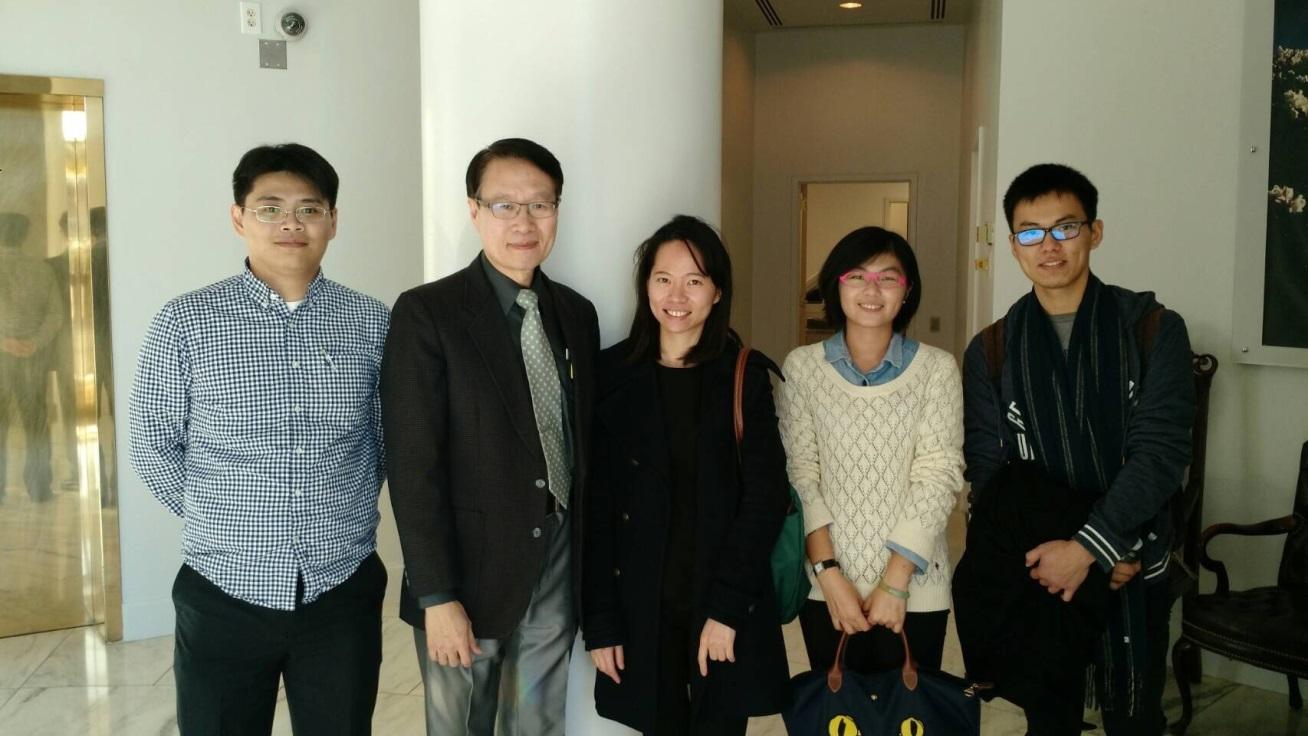 Director of Education Yuri Chih (second from left) hosted a briefing on career counselling for Taiwan students from American University, George Mason University, Georgetown University, and the University of Maryland on November 15 and 18, 2016.