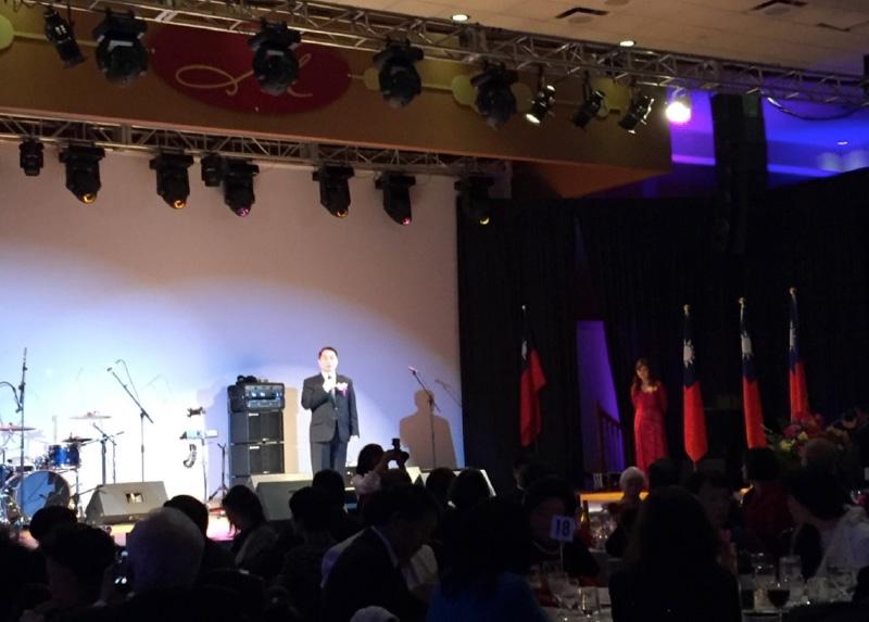 Director General Calvin Ho spoke at TACCGC’s 2017 Annual Dinner Gala