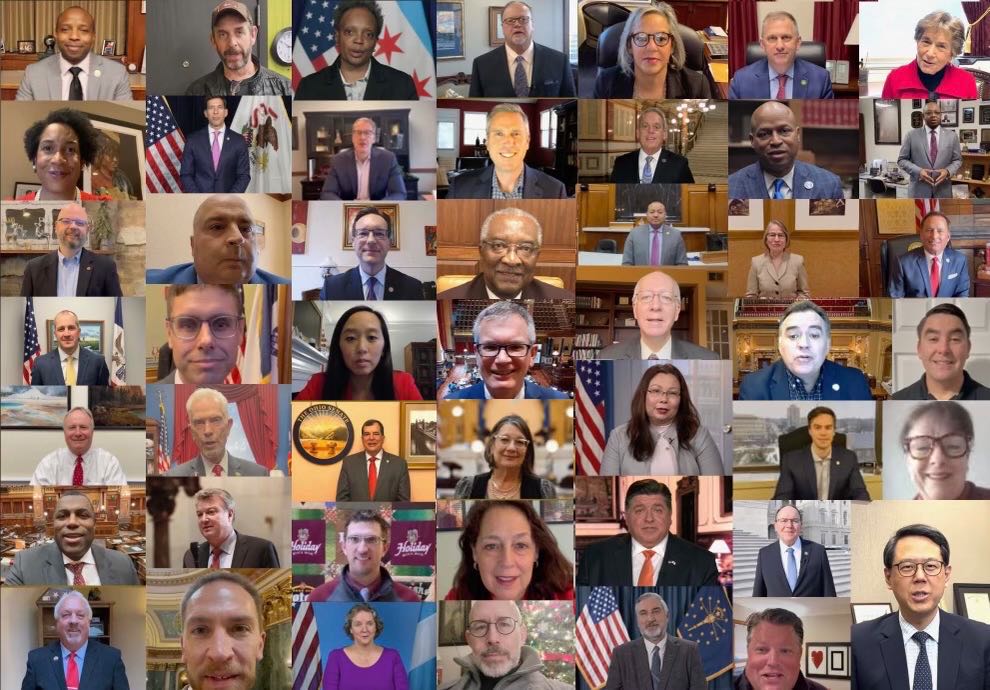 Director General Johnson Chiang of TECO in Chicago joins the political leaders from 7 states of the Midwest US to wish the Taiwanese American community a Happy Lunar New Year of the Rabbit.