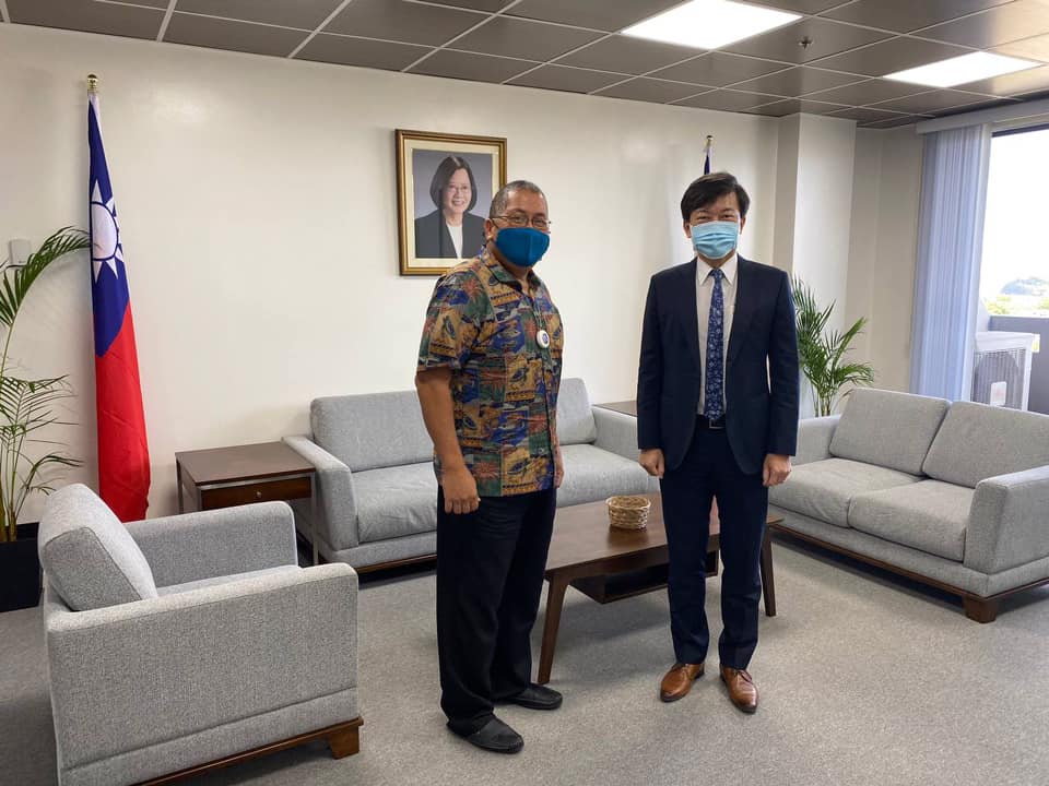 Senator For The Guam Legislature Hon Frank Bl Taipei Economic And Cultural Office In Guam 駐關島台北經濟文化辦事處
