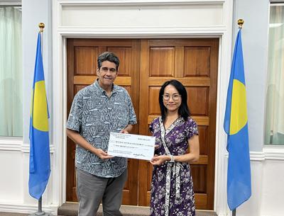 Taiwan handed over 1 Million to the Palau Government to implement Climate Change Project