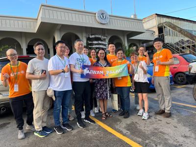 Chang Gung Memorial Hospital’s medical team provides free clinic service in Palau