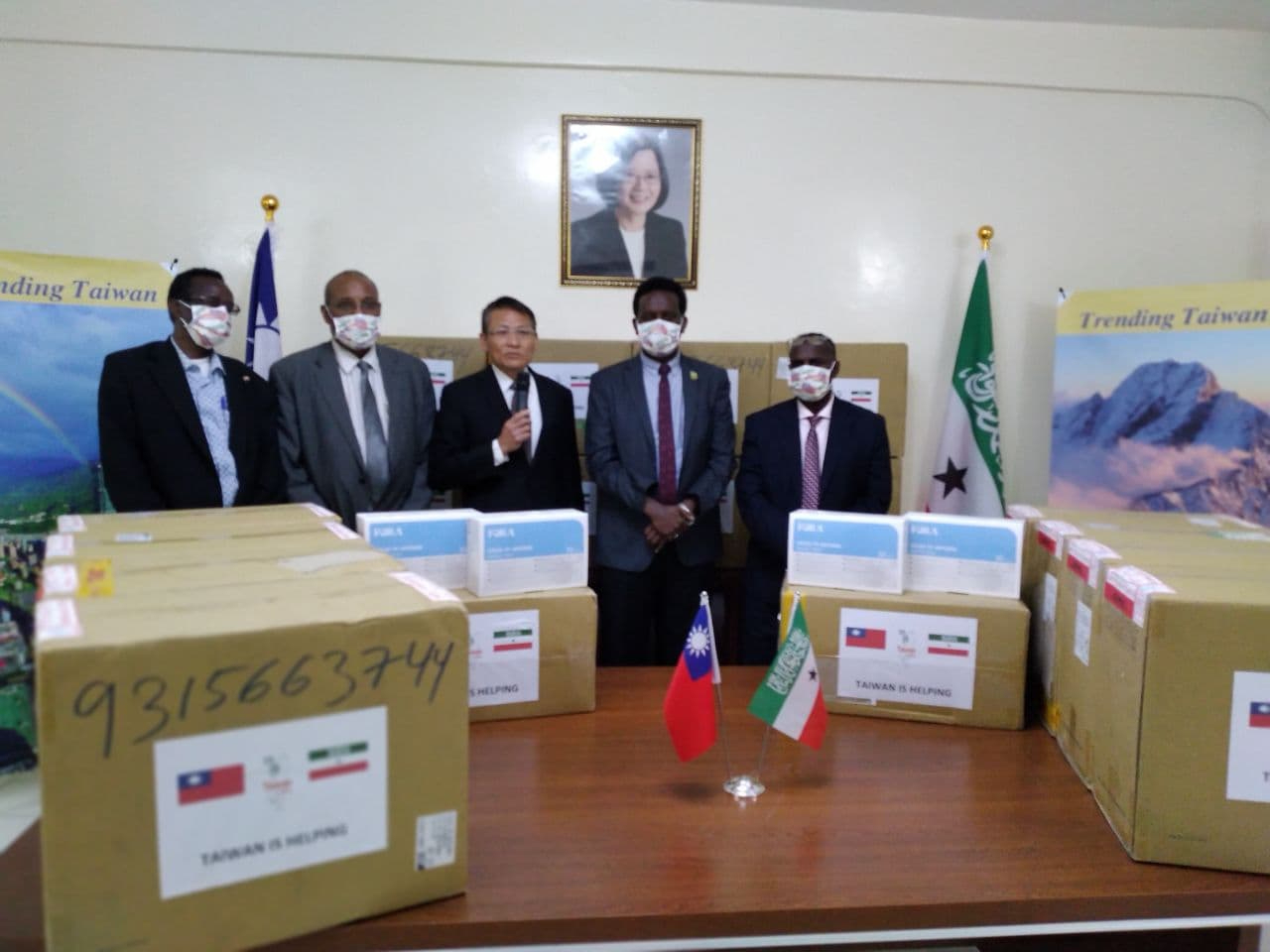 吳副代表鎮祺表示，臺灣持續加強並深化與索馬利蘭的抗疫及醫衛合作，同時協助民間企業參與國際援助，展現我政府整合民間資源，發揮愛心無國界的暖實力，亦體現臺索人民友好情誼。