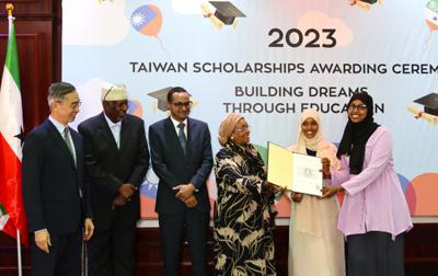 Taiwan Representative Office awards 25 Taiwan Scholarship to Somaliland students