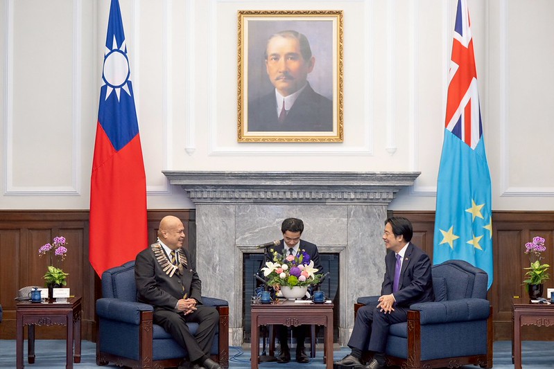 【2020 年製】245/40ZR18 連邦政府FEDERAL 2 本/台湾製 ツバルのテオ首相が台湾を公式訪問、台湾と3つの協定結ぶ - 台北駐日